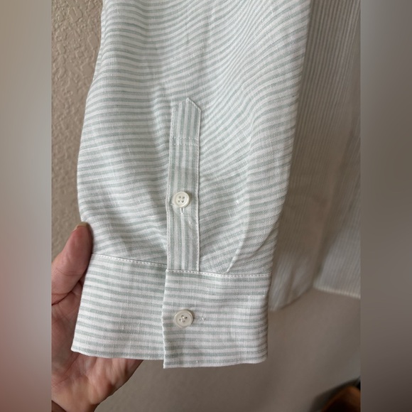 Lafayette 148 New York Long Sleeve 100% Linen Pinstripe Button Down XL NWOT - Picture 3 of 9